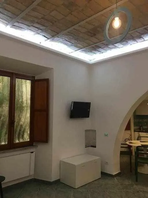 Rhome Away Tittoni Rome Apartment