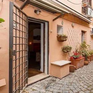 Independent With Garden Heart Of Trastevere John Cabot Rome